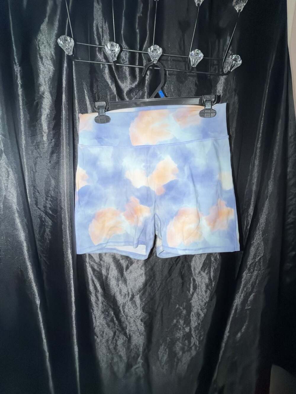 Buffbunny Collection Active Shorts Size XL Cloud Tie Dye Biker